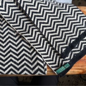 Lauren Ralph Lauren Black & White Chevron Lambswool Angora Scarf